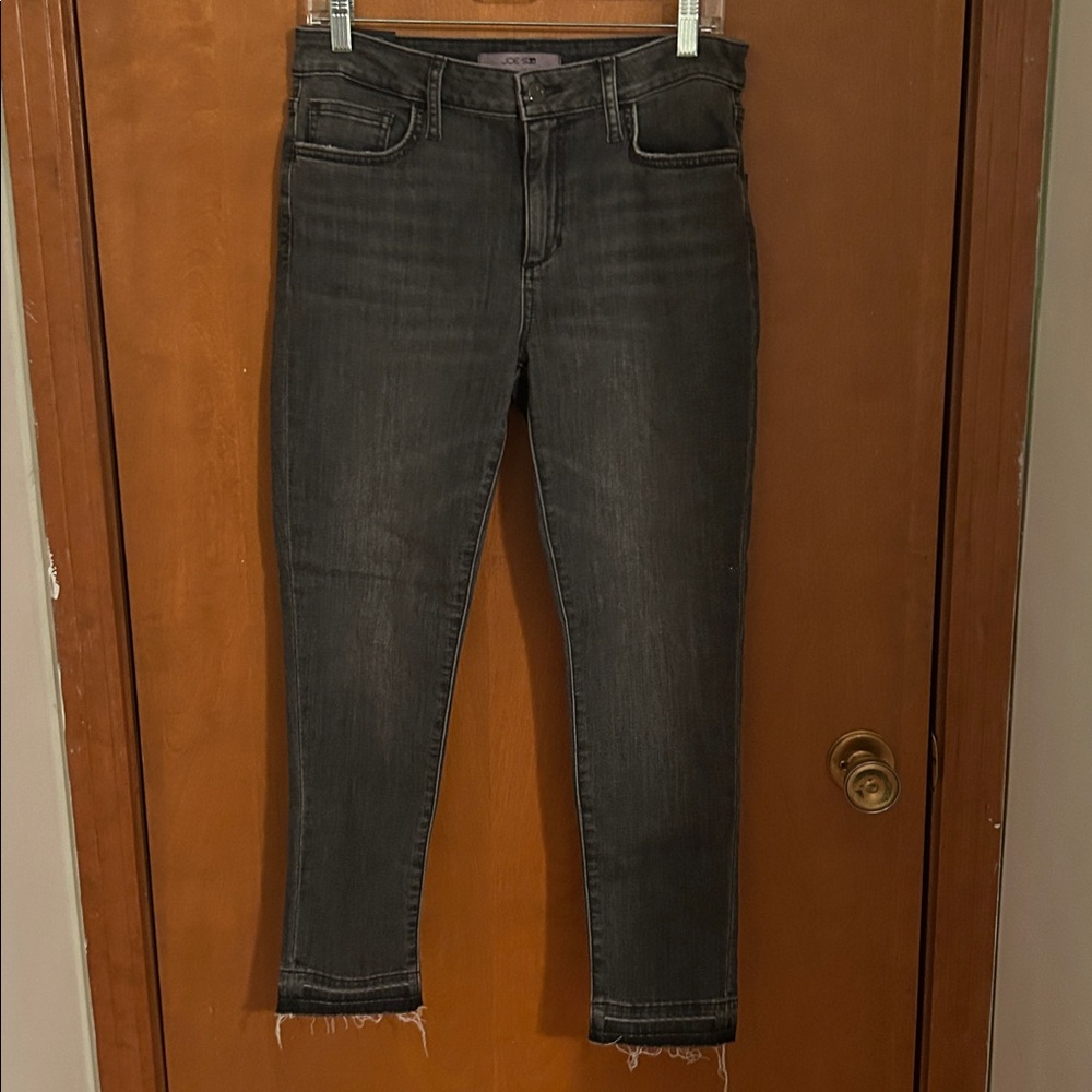 NWT Joe’s Jeans : Curvy Skinny, 26 inch crop